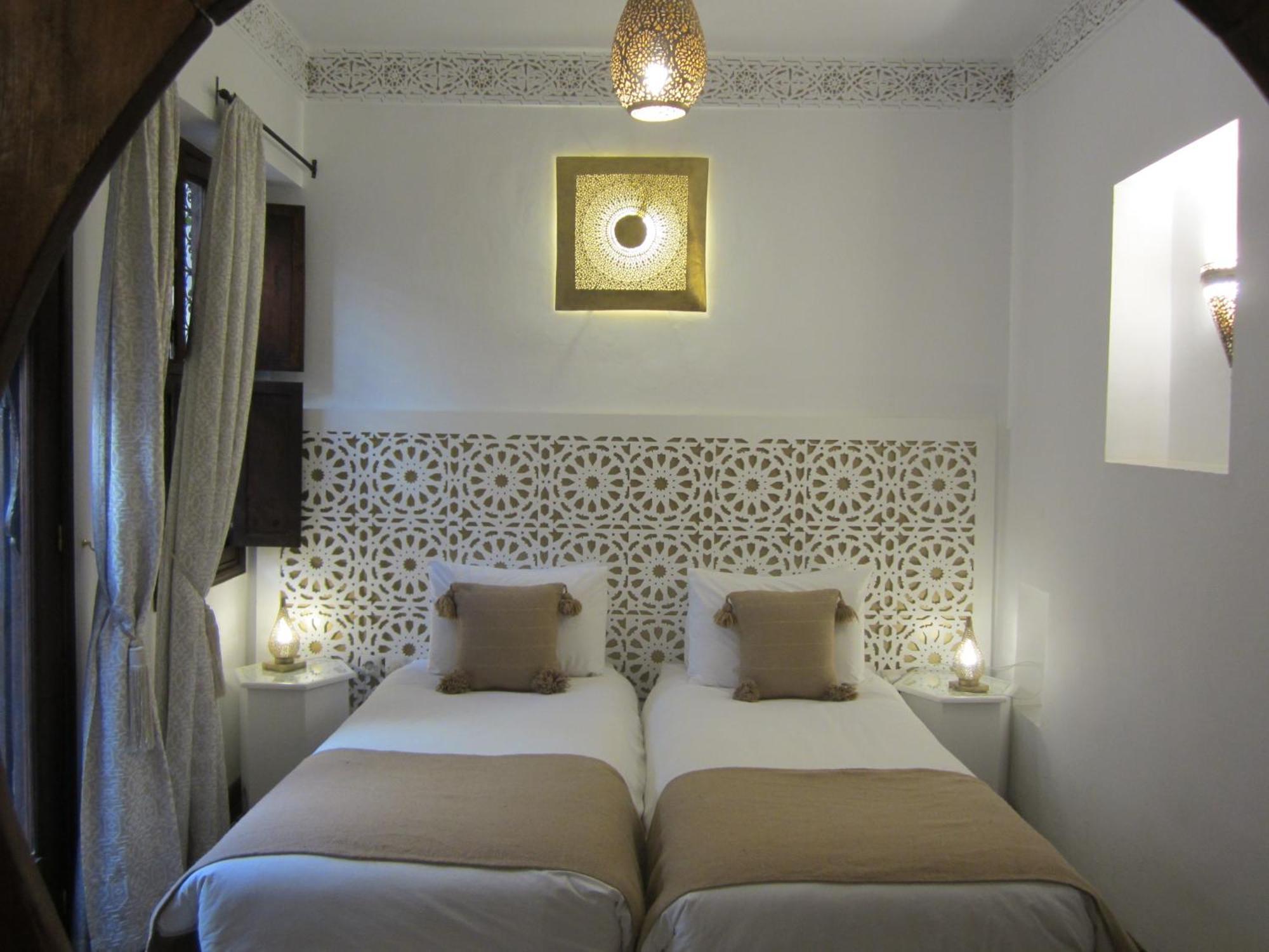 Guest house Amin 4*
