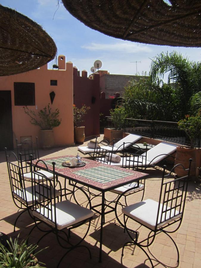Amin Guest house 4*