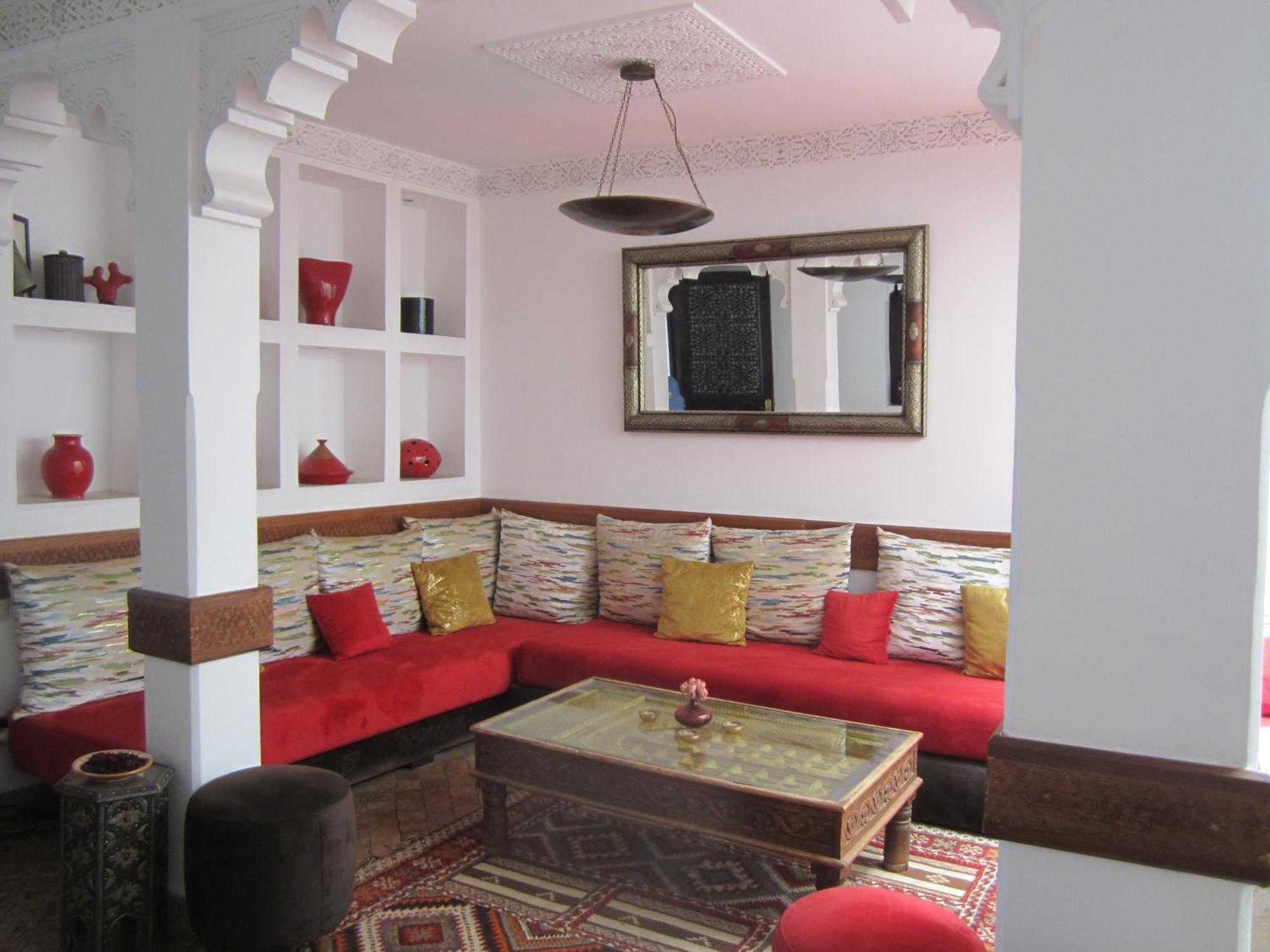 Guest house Amin 4*