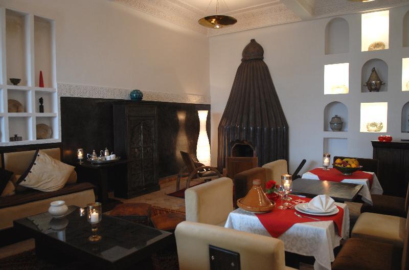Guest house Amin 4*
